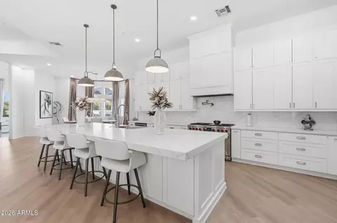 10651 E Cactus Rd, Scottsdale, AZ 85259