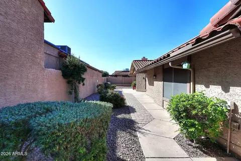 Exterior - 4341 E Bannock St, Phoenix, AZ 85044 photo 2 of 11