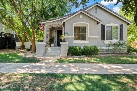 Exterior - 2997 E Agritopia Loop N, Gilbert, AZ 85296 photo 7 of 9