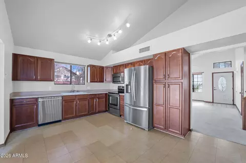 1214 W Seashore Dr, Gilbert, AZ 85233 photo 7