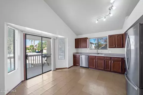 1214 W Seashore Dr, Gilbert, AZ 85233 photo 6