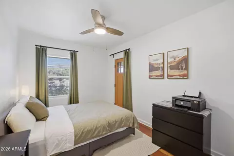 Bedroom - 427 E Oregon Ave, Phoenix, AZ 85012 photo 3 of 3