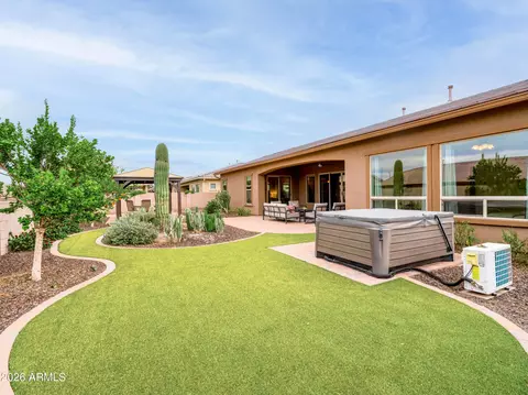 Exterior - 948 E Reliant St, Gilbert, AZ 85298 photo 6 of 14