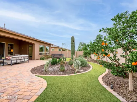 Exterior - 948 E Reliant St, Gilbert, AZ 85298 photo 8 of 14