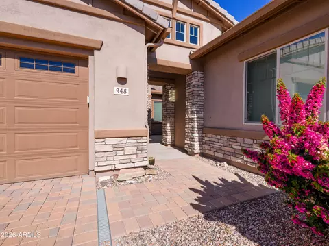 Exterior - 948 E Reliant St, Gilbert, AZ 85298 photo 3 of 14