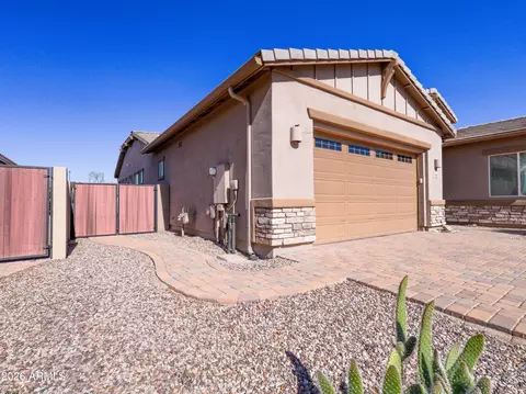 Exterior - 948 E Reliant St, Gilbert, AZ 85298 photo 12 of 14