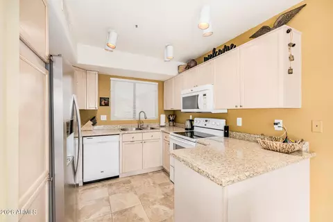 1129 W Windjammer Dr, Gilbert, AZ 85233 photo 9