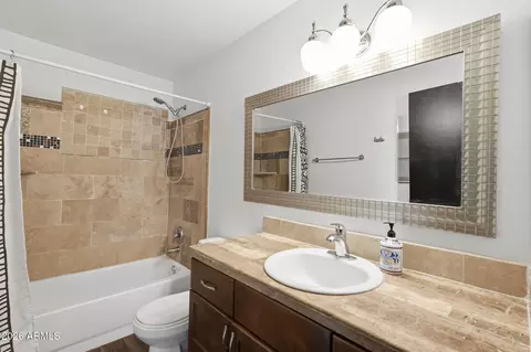Bath - 2326 E Mulberry Dr, Phoenix, AZ 85016 photo 1 of 6