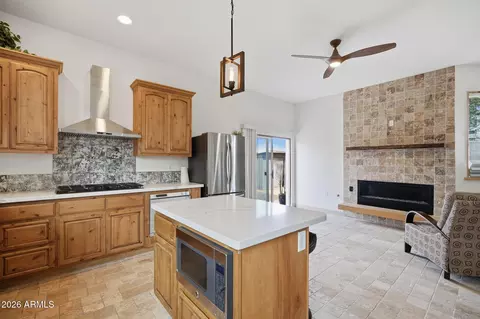 Kitchen - 2326 E Mulberry Dr, Phoenix, AZ 85016 photo 5 of 10