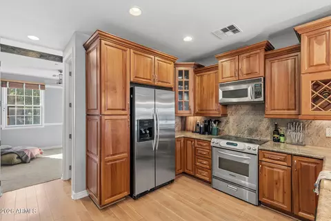Kitchen - 2454 E Roma Ave, Phoenix, AZ 85016 photo 5 of 5