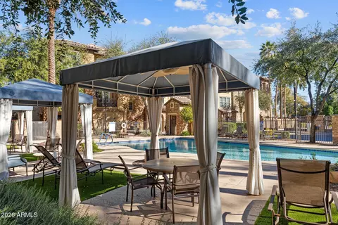 Exterior - 2454 E Roma Ave, Phoenix, AZ 85016 photo 6 of 6