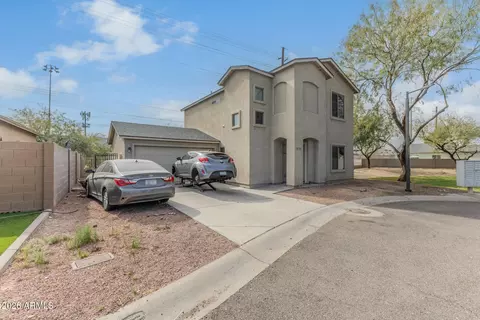 825 E Minton St, Phoenix, AZ 85042