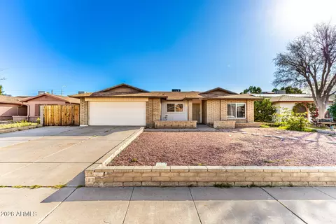 10207 N 51st Dr, Glendale, AZ 85302
