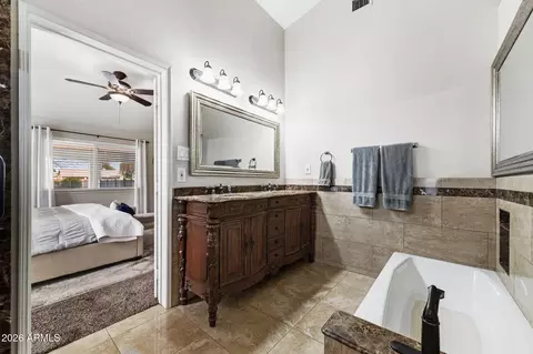 Bath - 1822 E Lexington Ave N, Gilbert, AZ 85234 photo 2 of 4