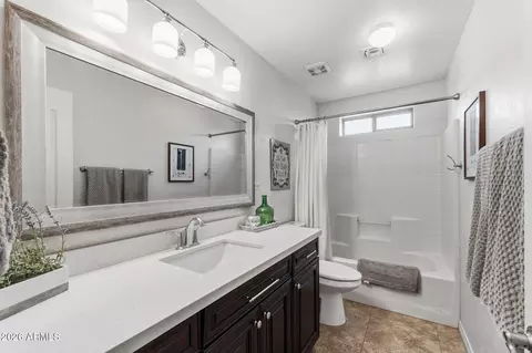 Bath - 1822 E Lexington Ave N, Gilbert, AZ 85234 photo 4 of 4