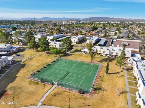 View/Area - 1033 E Bendix Dr, Tempe, AZ 85283 photo 2 of 4