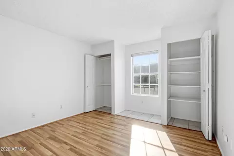 Bedroom - 1033 E Bendix Dr, Tempe, AZ 85283 photo 1 of 3