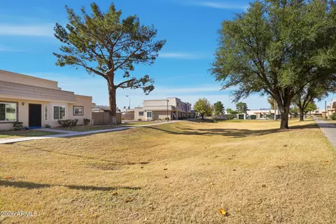 Exterior - 1033 E Bendix Dr, Tempe, AZ 85283 photo 3 of 3
