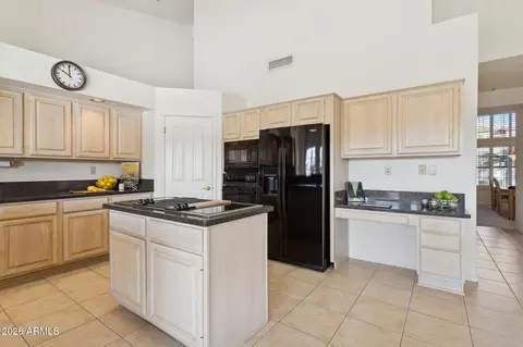 12515 E Kalil Dr, Scottsdale, AZ 85259