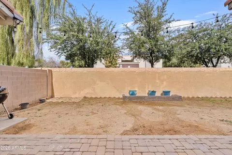 Exterior - 4618 E Laurel Ct, Gilbert, AZ 85234 photo 2 of 5