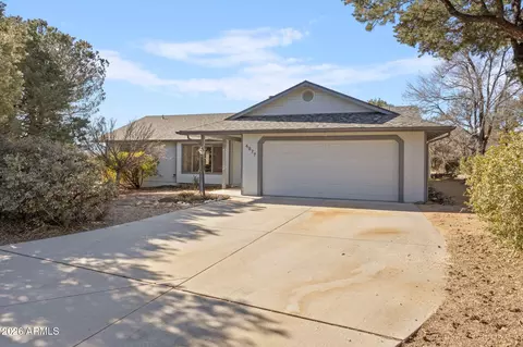 4977 Cactus Pl, Prescott, AZ 86301