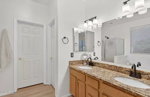 Bath - 3234 E Lark Ct, Gilbert, AZ 85297 photo 1 of 5