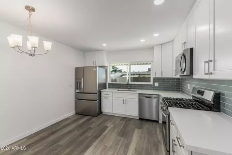 15046 N 28th Ave, Phoenix, AZ 85053