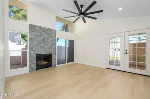 930 S Dobson Rd #80, Mesa, AZ 85202