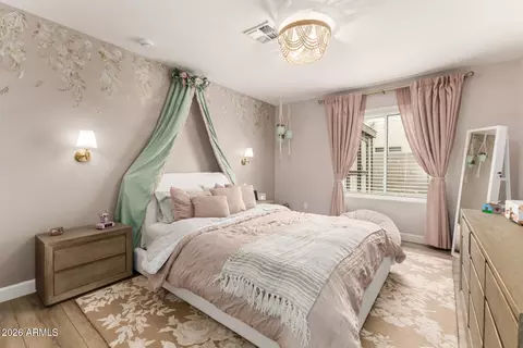 Bedroom - 4425 E Mountain Sky Ave, Phoenix, AZ 85044 photo 4 of 6
