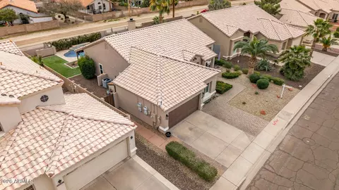 View/Area - 4425 E Mountain Sky Ave, Phoenix, AZ 85044 photo 5 of 14
