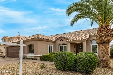 Exterior - 4425 E Mountain Sky Ave, Phoenix, AZ 85044 photo 3 of 10