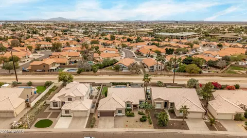 View/Area - 4425 E Mountain Sky Ave, Phoenix, AZ 85044 photo 11 of 14