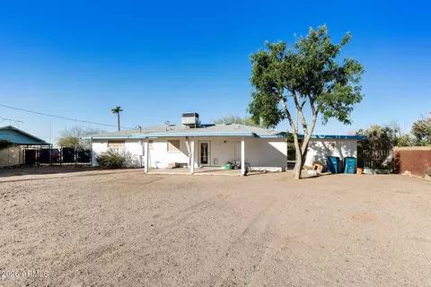 Exterior - 349 N Valley Dr, Apache Junction, AZ 85120 photo 5 of 8