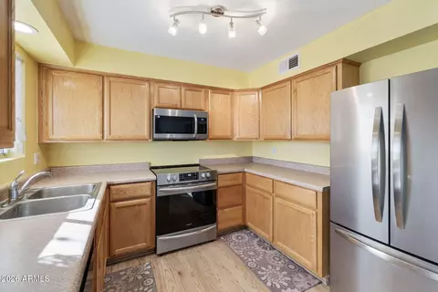 Kitchen - 349 N Valley Dr, Apache Junction, AZ 85120 photo 2 of 2