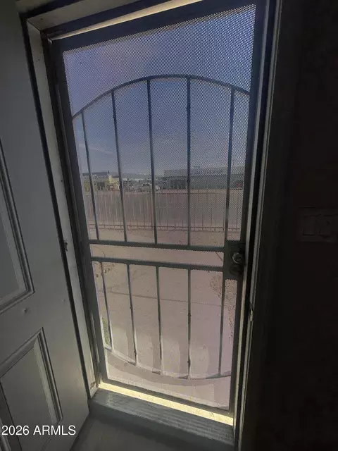 3840 N 43rd Ave #16, Phoenix, AZ 85031