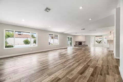 Living - 4632 E Kings Ave, Phoenix, AZ 85032 photo 3 of 5