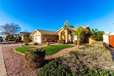 Exterior - 7344 E Medina Ave, Mesa, AZ 85209 photo 3 of 10