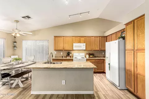 Kitchen - 7344 E Medina Ave, Mesa, AZ 85209 photo 2 of 5