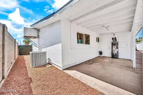 Exterior - 1214 E Butler Dr, Phoenix, AZ 85020 photo 5 of 11