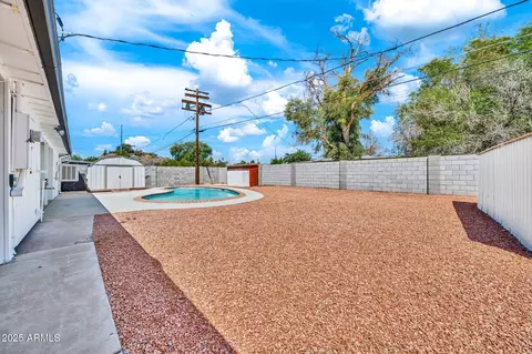 Exterior - 1214 E Butler Dr, Phoenix, AZ 85020 photo 3 of 11