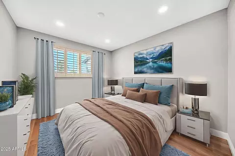 Bedroom - 1214 E Butler Dr, Phoenix, AZ 85020 photo 3 of 5