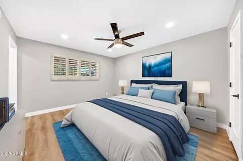 Bedroom - 1214 E Butler Dr, Phoenix, AZ 85020 photo 2 of 5