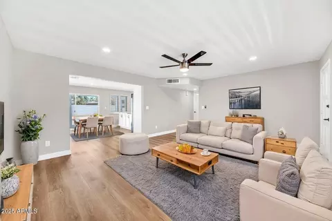 1214 E Butler Dr, Phoenix, AZ 85020