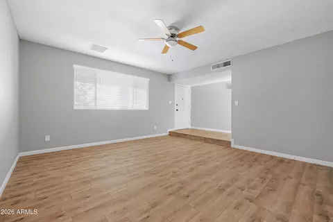 Living - 2843 E Cortez St, Phoenix, AZ 85028 photo 2 of 4