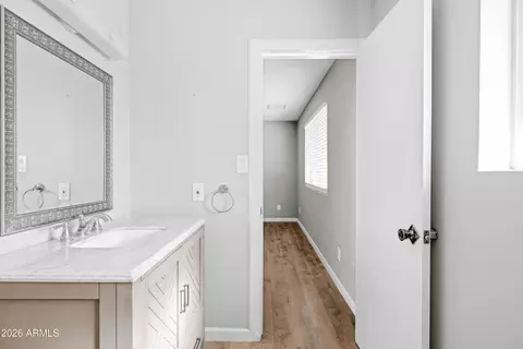 Entry Way - 2843 E Cortez St, Phoenix, AZ 85028 photo 2 of 2