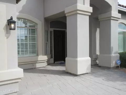 Exterior - 2136 E Freeport Ln, Gilbert, AZ 85234 photo 2 of 4