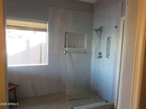 Bath - 2136 E Freeport Ln, Gilbert, AZ 85234 photo 2 of 2