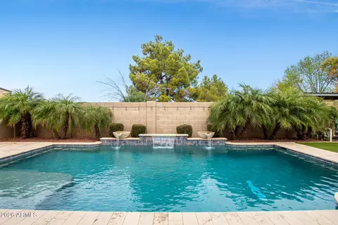 Exterior - 3910 E Constitution Dr, Gilbert, AZ 85296 photo 5 of 10