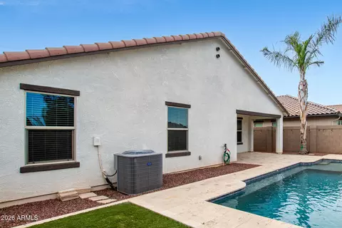 Exterior - 3910 E Constitution Dr, Gilbert, AZ 85296 photo 6 of 10