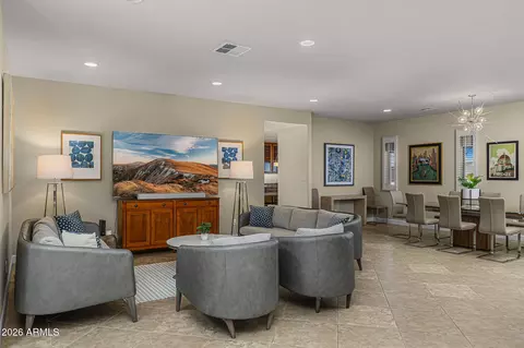 Living - 4634 E Mountain View Rd, Phoenix, AZ 85028 photo 2 of 3